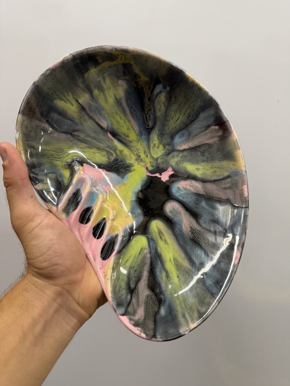 BEAUTIFUL MCM CERAMIC ASHTRAY? 1966 Signed